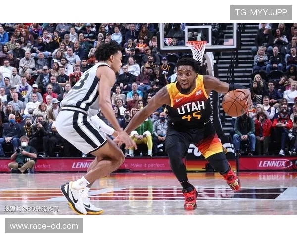 戈贝尔挡拆保护篮筐改写爵士防守效率峰值