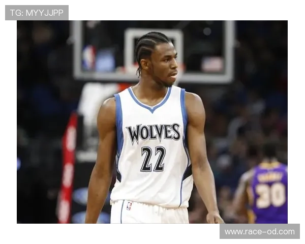 班西蒙斯挡拆分球为外线创造空位较上季提升回合效率