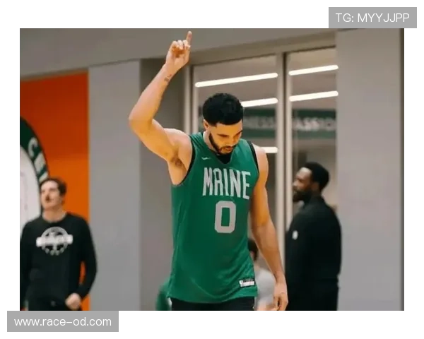 塔图姆无球跑动占比提升，拉开空间效率显著高于上赛季