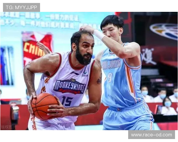 扎伊恩突破效率提升显著 拉开团队内线得分差距