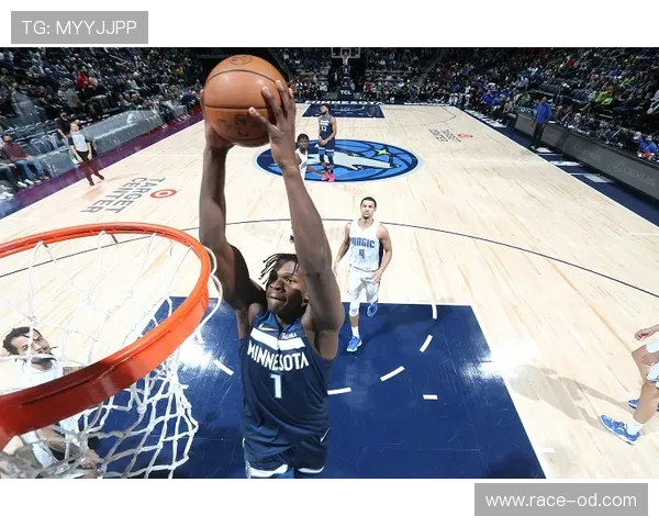 瓦格纳无球跑动效率提升，改变魔术进攻结构