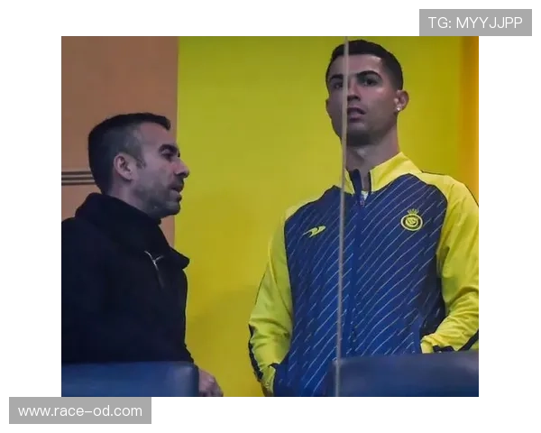 C罗的更衣室影响力：团队化学反应的催化剂还是破坏者？