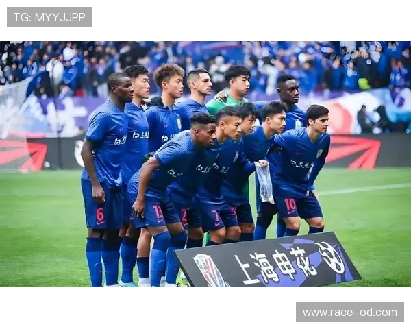 上海申花面临关键赛程考验,球队轮换策略备受关注 上海申花面临关键赛程考验,球队轮换策略备受关注